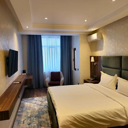 Hotel Ayni 杜尚别 客房 照片