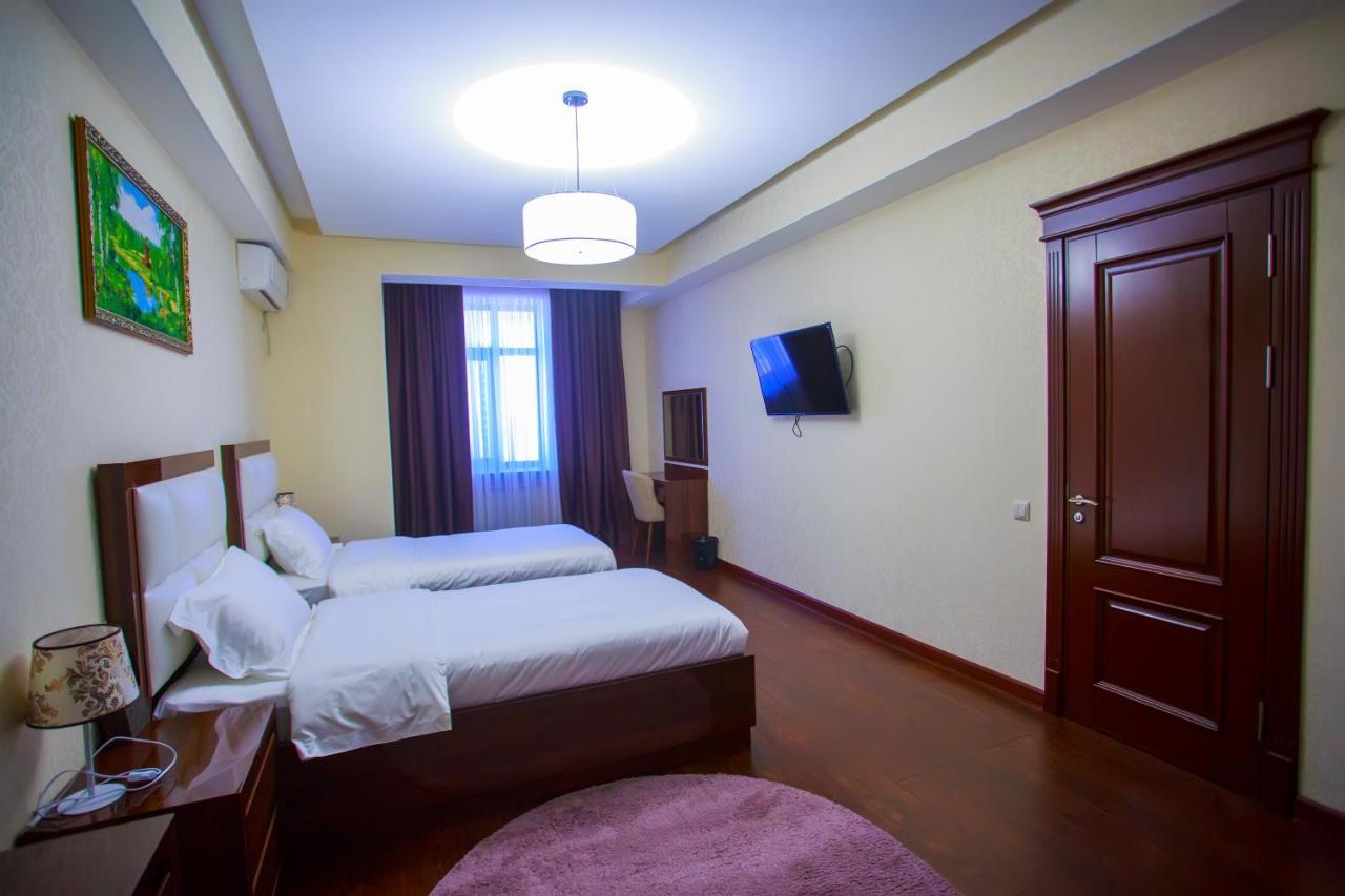 Hotel Ayni 杜尚别 外观 照片