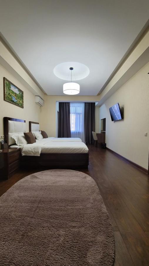 Hotel Ayni 杜尚别 外观 照片