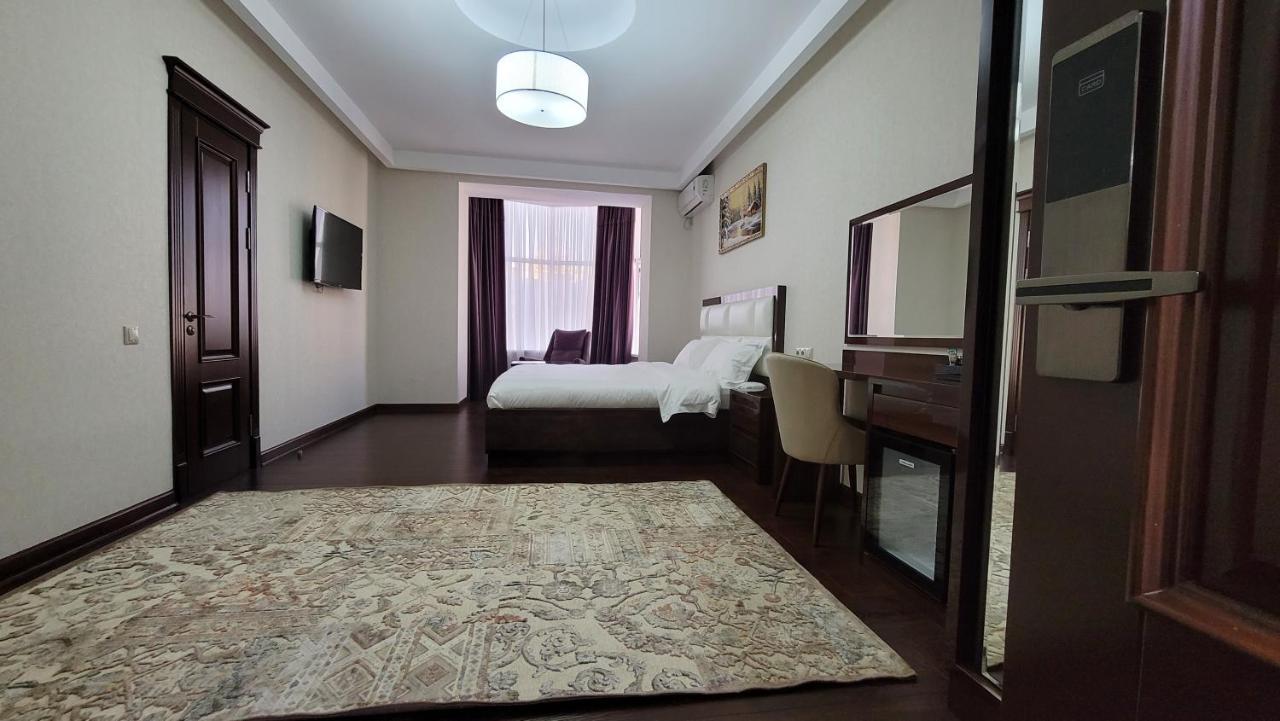 Hotel Ayni 杜尚别 外观 照片