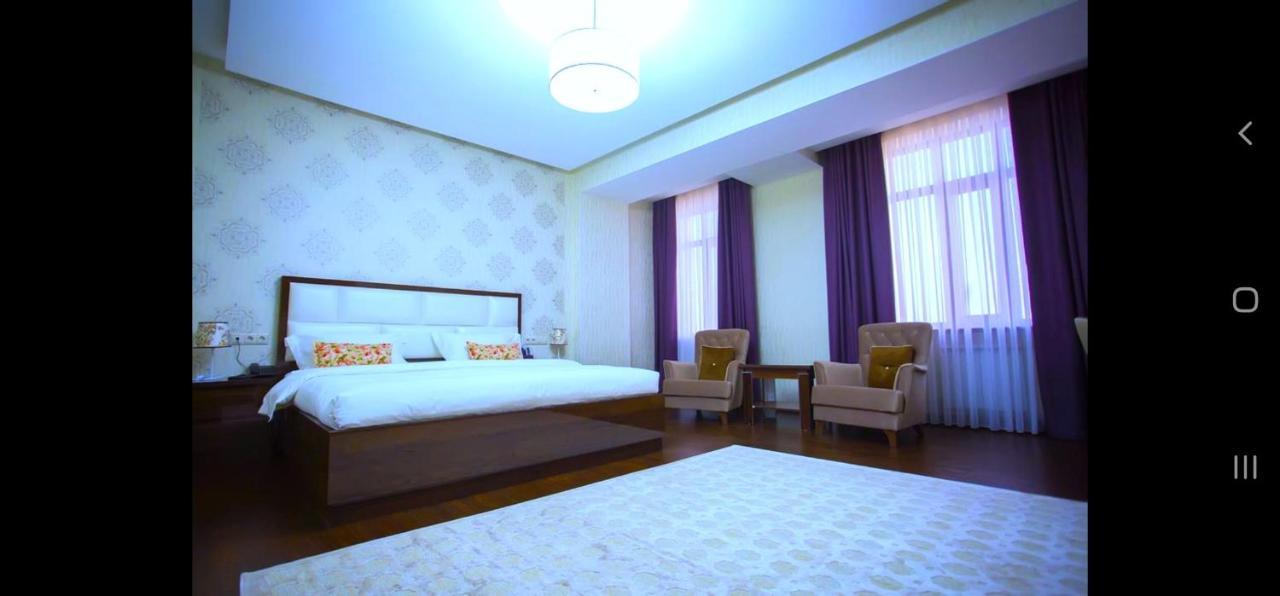 Hotel Ayni 杜尚别 外观 照片