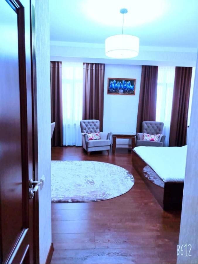 Hotel Ayni 杜尚别 外观 照片