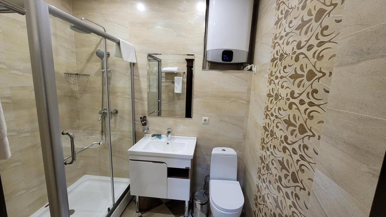 Hotel Ayni 杜尚别 外观 照片
