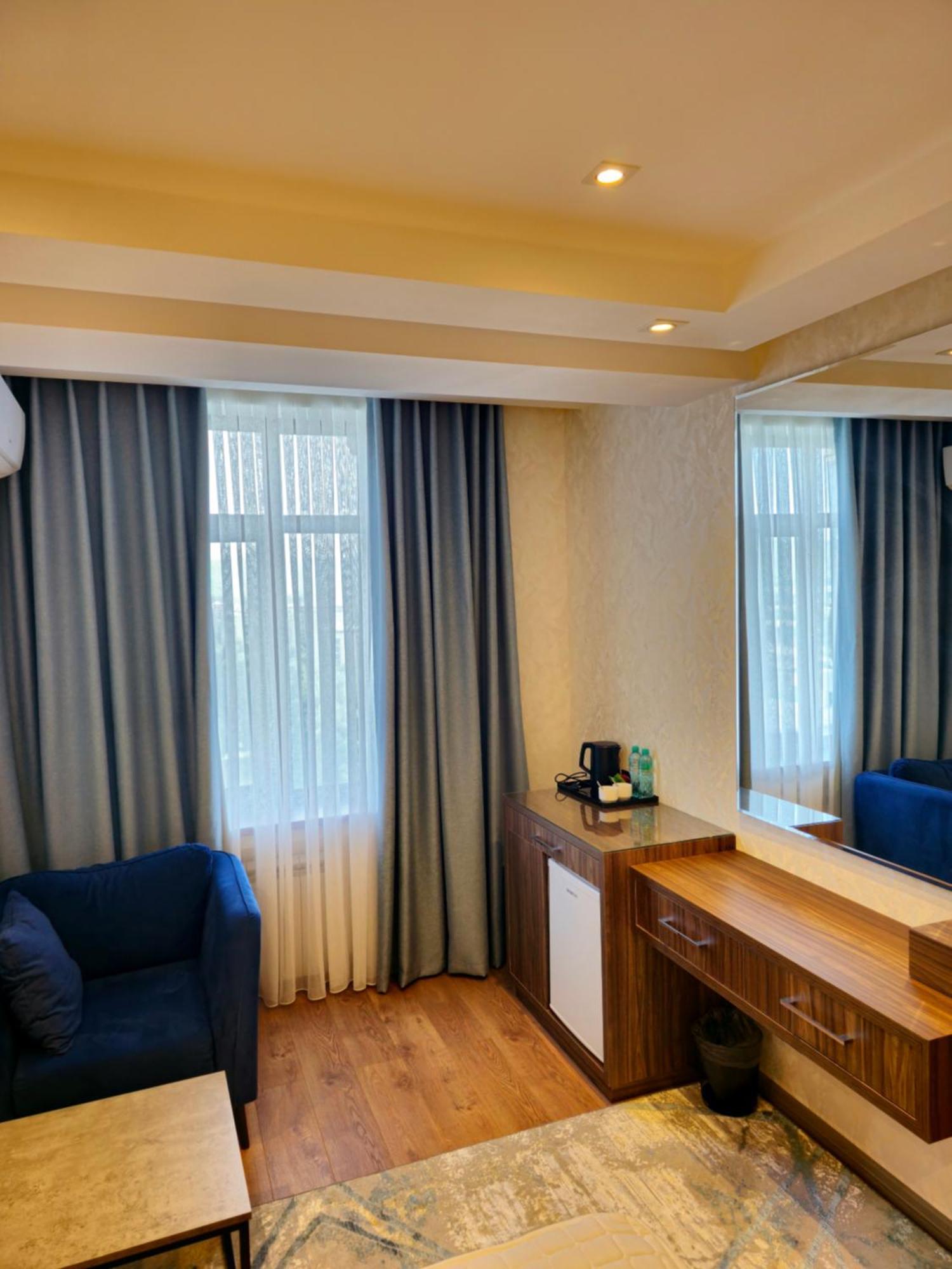 Hotel Ayni 杜尚别 客房 照片